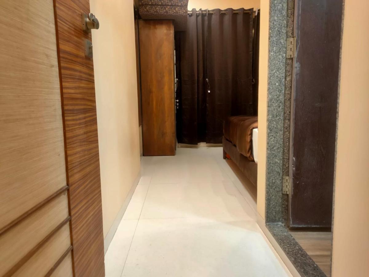 Osi Apartments Bandra West ムンバイ エクステリア 写真