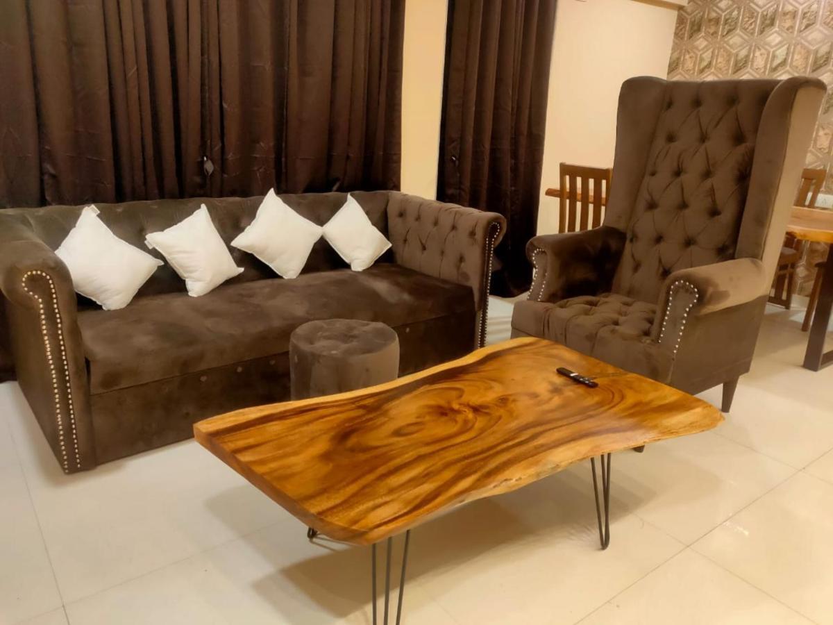 Osi Apartments Bandra West ムンバイ エクステリア 写真