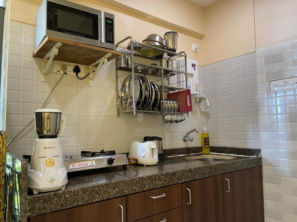 Osi Apartments Bandra West ムンバイ エクステリア 写真