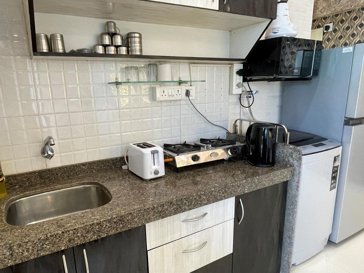 Osi Apartments Bandra West ムンバイ エクステリア 写真